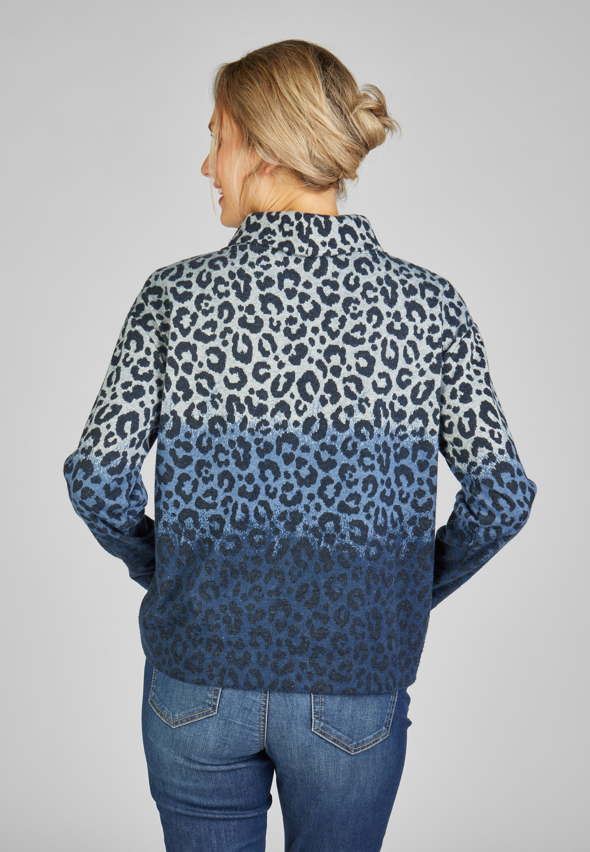 Sweatshirt mit Farbverlauf und Animal-Muster